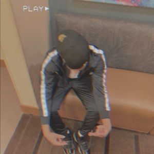 Meet your Posher, Devon